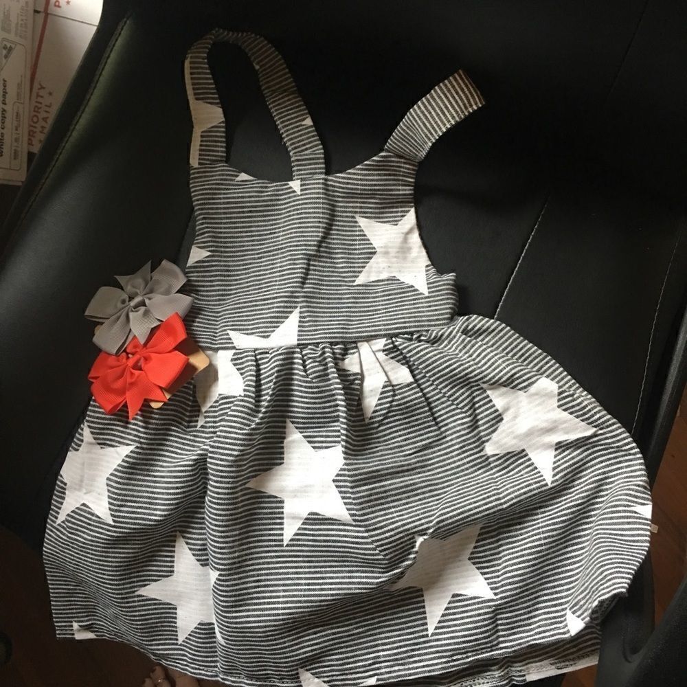 Star Dress with matching hair bows